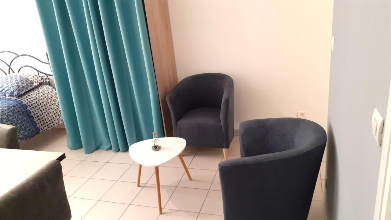 Apartment En Plein Centre Avec Parking
